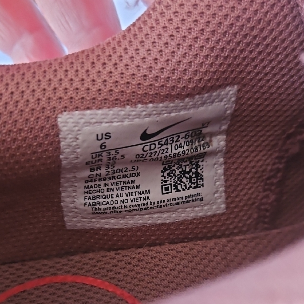 Nike Air Max Women's Sneakers - Dusty Pink and Cream - Picture 3 of 6
